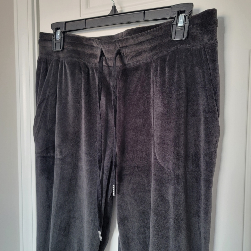 Juicy Couture Sleepwear Black Velour Pants Rhinestone Logo On Leg Y2K Size M - Picture 2 of 9